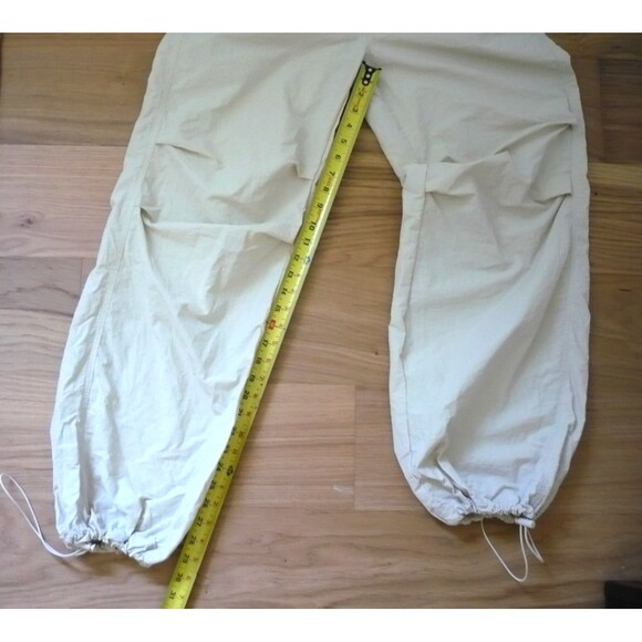 NWT Love Tree Nylon Parachute Pants Size L Ivory Cargo Gorpcore Urban Streetwear - Picture 13 of 14